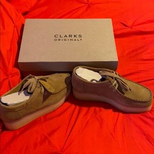 Women’s size 7 original Clark’s